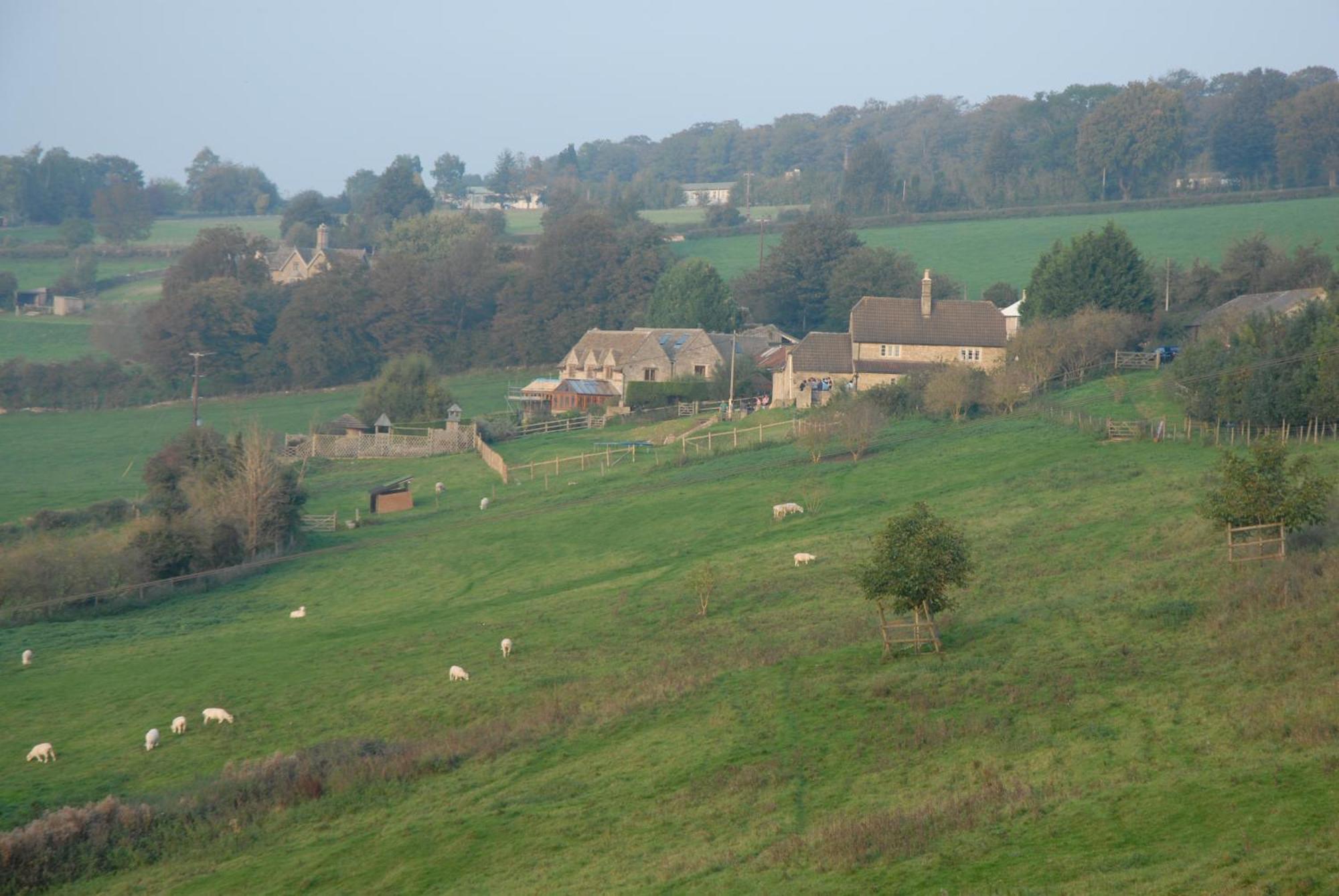 T'S At Lower Rudloe Farm Pensionat Corsham Eksteriør billede
